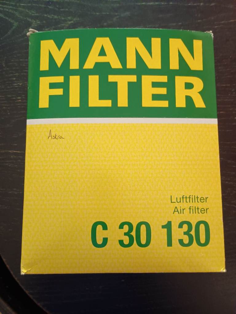 Vauxhall/Opel Mann air filter, C 30 130, BNIB