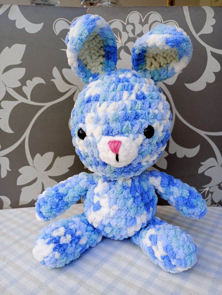 Super Soft Cuddly Bunny - New