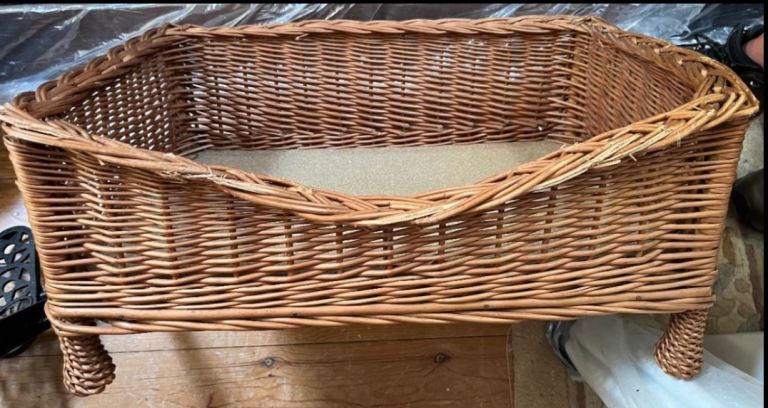 Pet wicker basket rectangle medium size