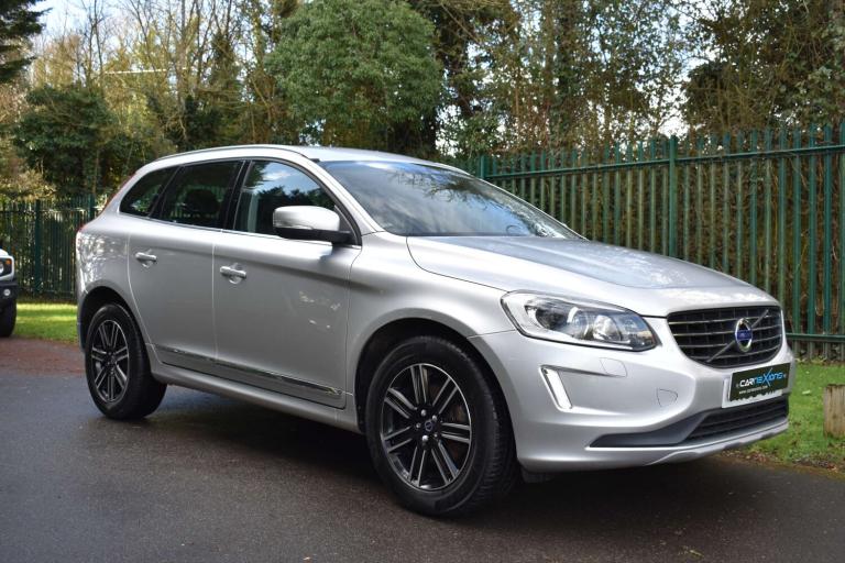 2015 Volvo XC60 D5 [220] SE Lux Nav 5dr AWD Geartronic ESTATE DIESEL Automatic