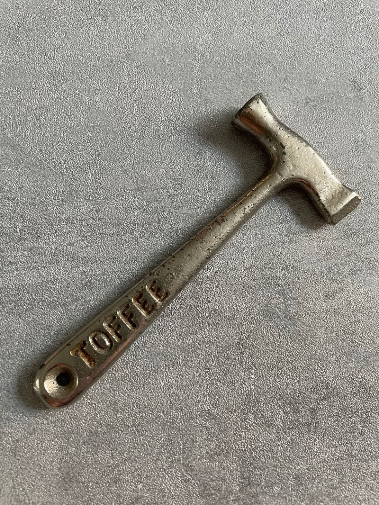 Vintage Bluebird Toffee Hammer – Good Condition