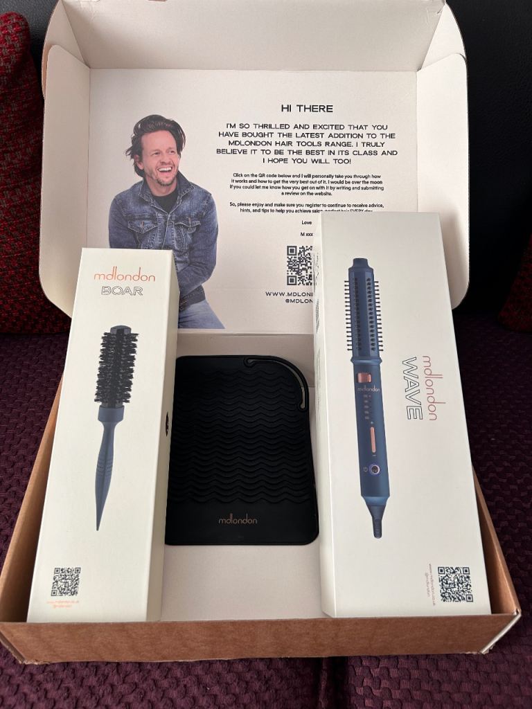 mdlondon WAVE heated styling brush + mdlondon BOAR brush