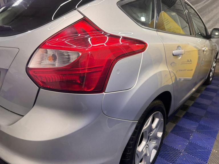 2014 Ford Focus 1.6 TDCi 115 Edge 5dr HATCHBACK DIESEL Manual