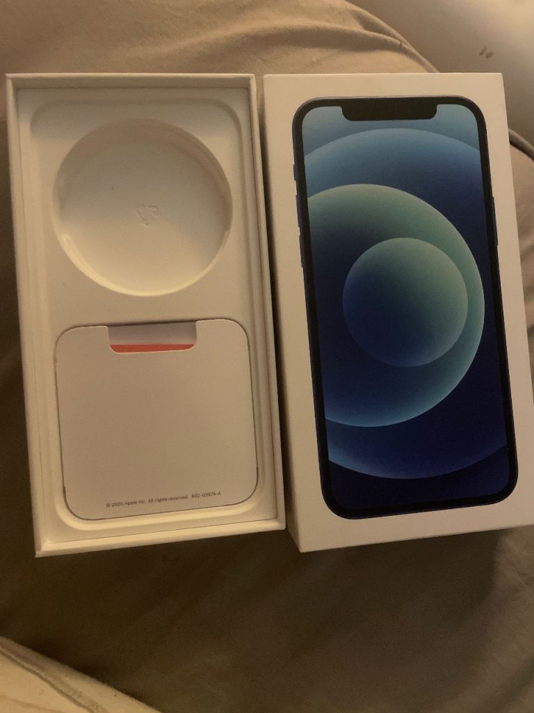 iPhone 12 blue 64gb
