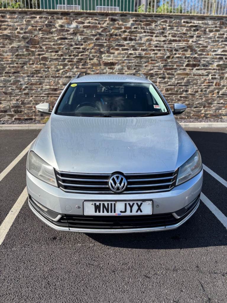 £800 2L Disesel Silver VW Passat Estate