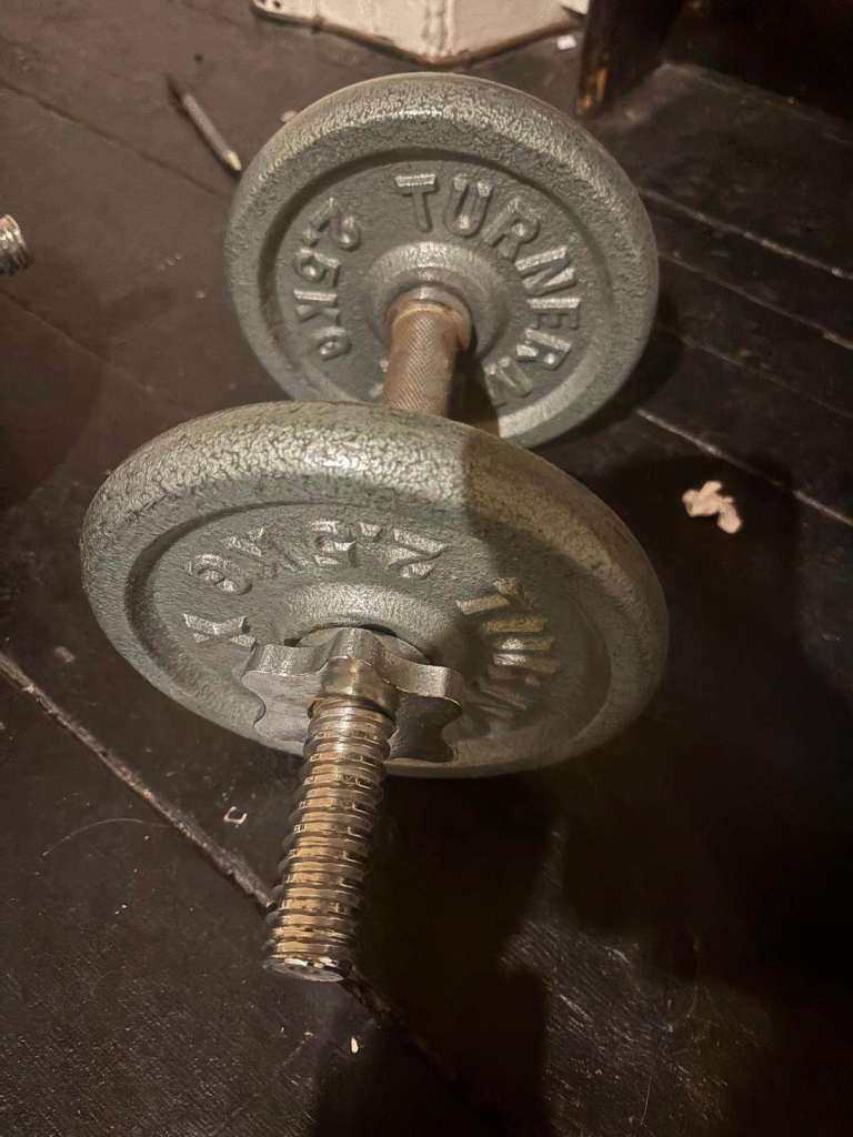 TurnerMAX bars with cast iron weights