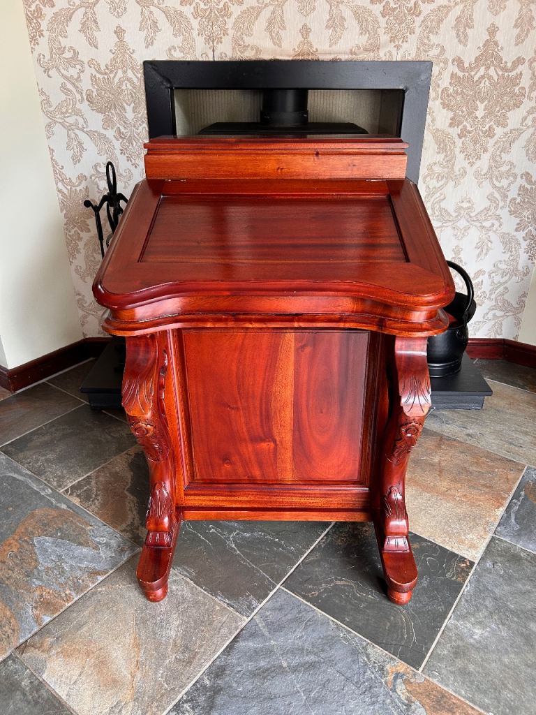 Beautiful Mahogany Davenport Style Writing Bureau with Drawers – Good Condition
