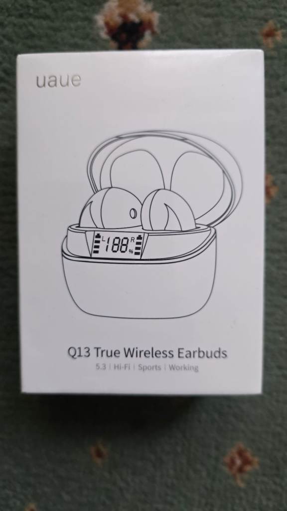 BNIB Uaue Q13 True Wireless Earbuds .