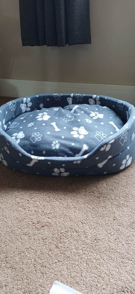 Dog Bed, Pets at Home, new