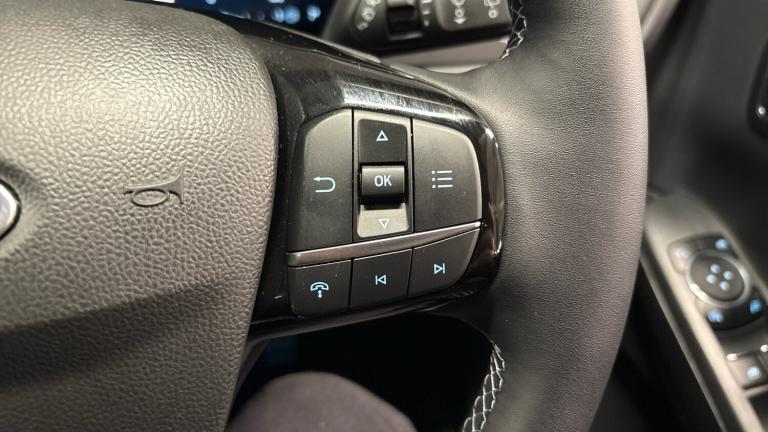 2025 Ford Kuga 2.5 FHEV Active 5dr CVT Hybrid Estate Estate Hybrid Automatic