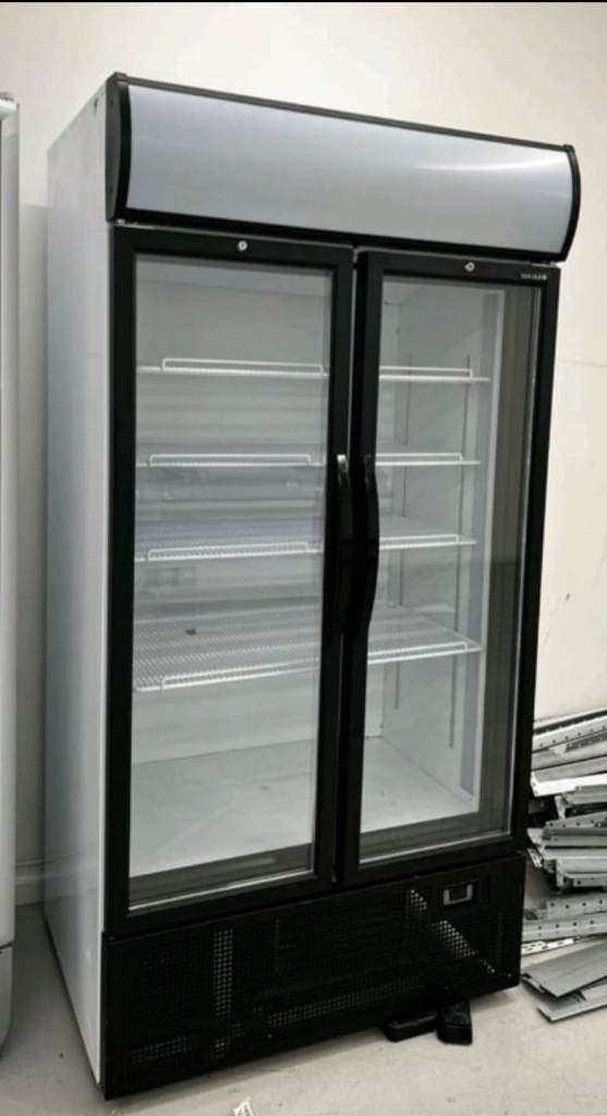 TEFCOLD NEW GRADED COMMERCIAL DOUBLE DOORS DRINKS AND FOODS DISPLAY CHILLER FULLY WORKING