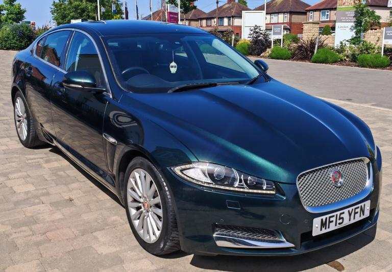 2015 Jaguar XF 2.2d [200] Luxury 4dr Auto SALOON Diesel Automatic