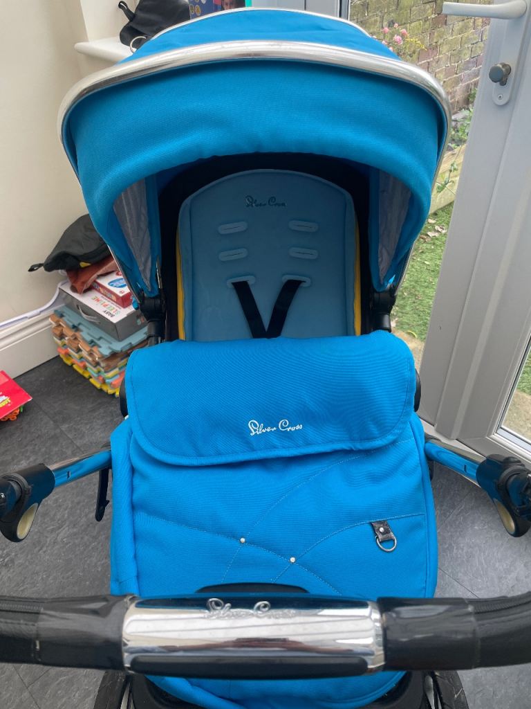 Silver Cross Pioneer Pram System