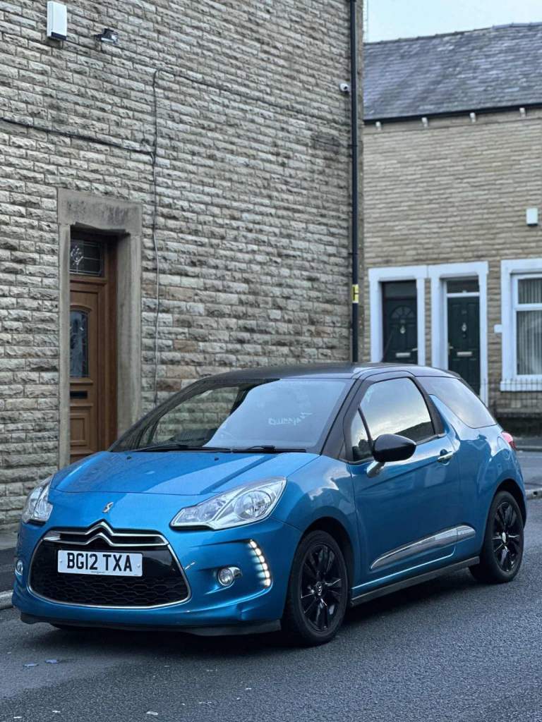 Citroen, DS3, Hatchback, 2012, Manual, 1560 (cc), 3 doors