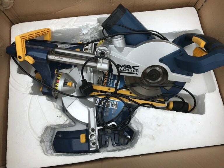 Mcallister sliding mitre saw 240v 1400w, used in good condition