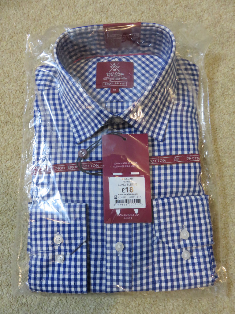 Taylor & Wright Premium Non-Iron Cotton Shirt - 15in Neck, 38in Chest Regular Fit - Checkered Blue