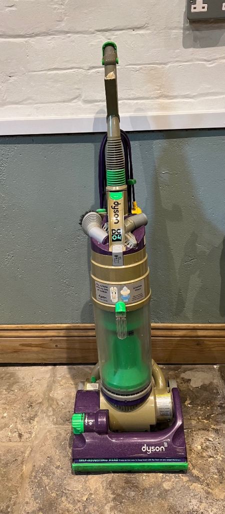 Dyson DC04 Upright Vacuum Cleaner 