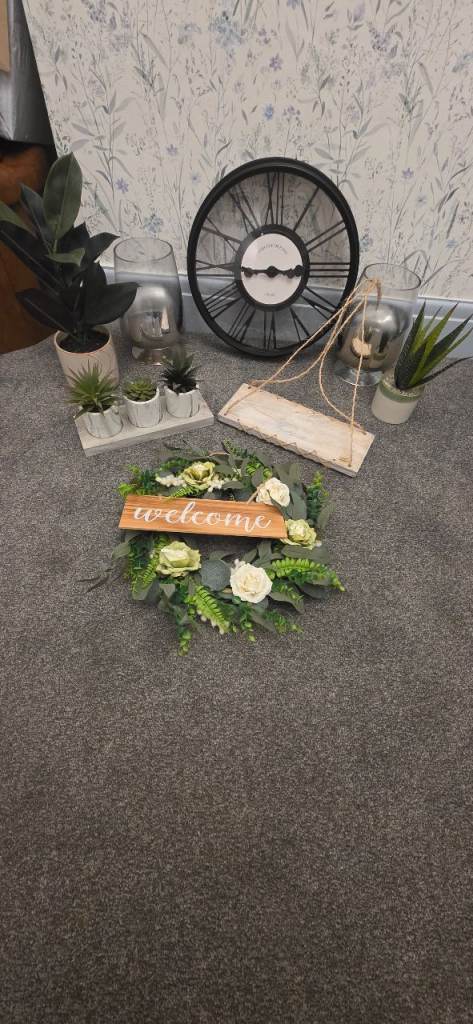 Wreath clock shelf ornaments artificial plants