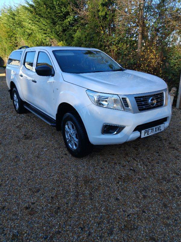 Nissan navara no vat low mileage 