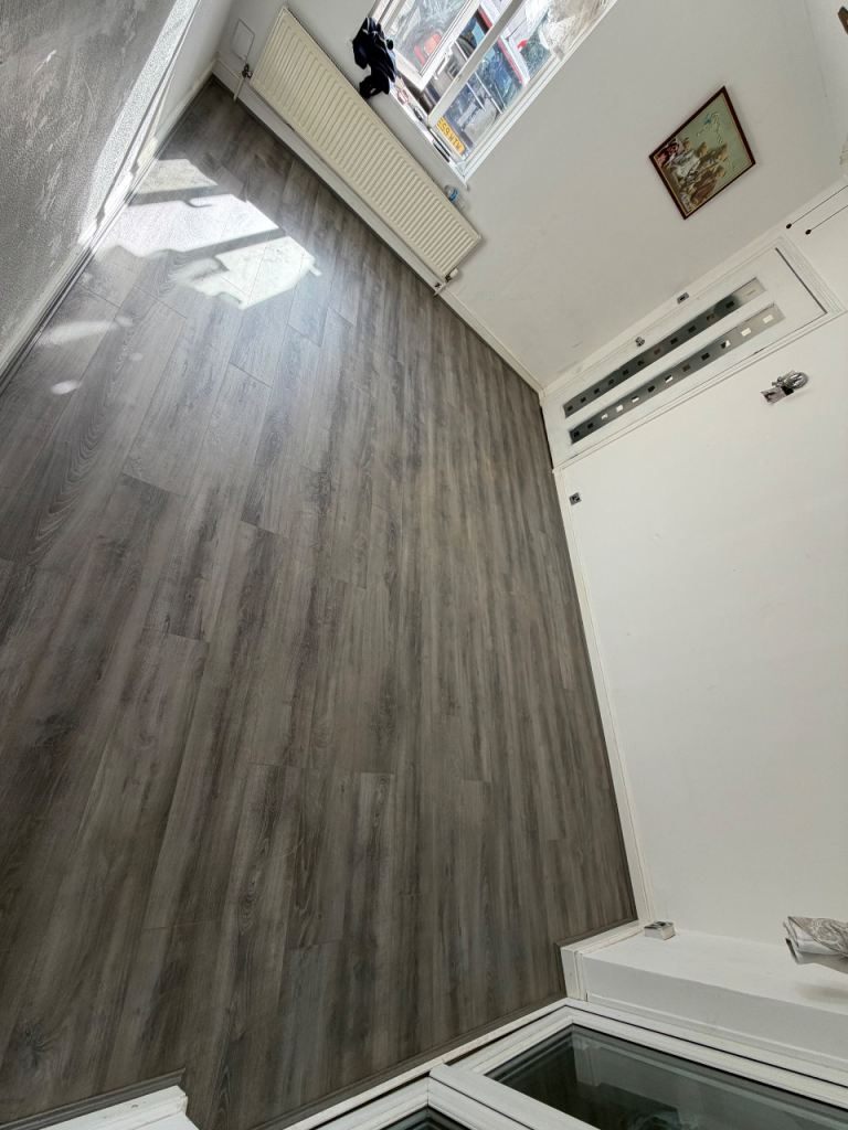 Premium Laminate Flooring | Expert Supply & Professional Installation