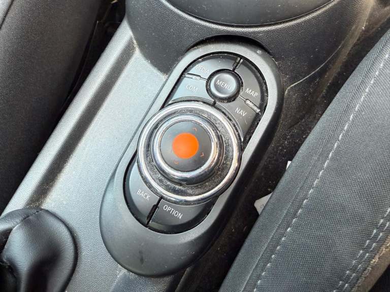 2019 68 REG MINI COOPER S 2.0 DAMAGED REPAIRABLE SALVAGE