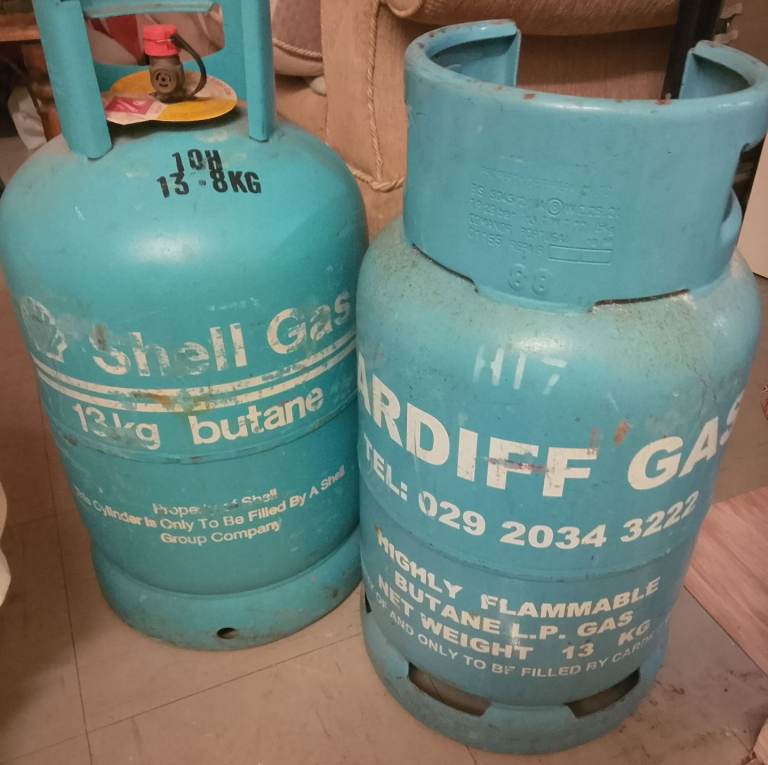 Calor gas bottles x 2