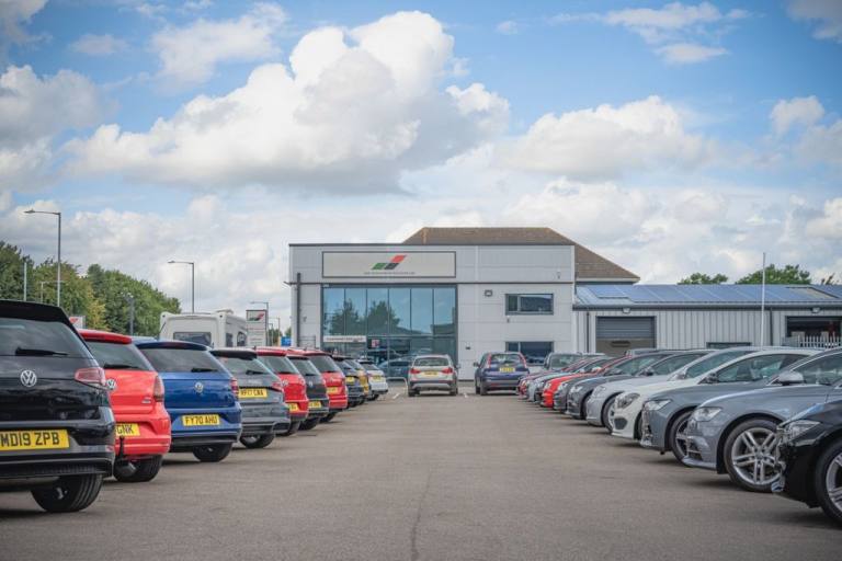 2018 RAPIDO 8096DF 8096DF - 4 Belt - 4 Berth - End Island Bed - Front Drop Down Bed Motorhome DIE...