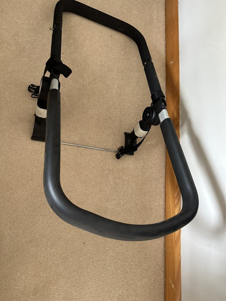 Bugaboo Cameleon 3 Carrycot Frame Black. 