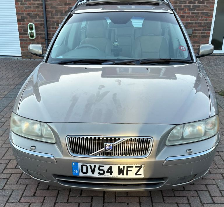 Volvo, V70, Estate, 2004, Other, 2435 (cc), 5 doors