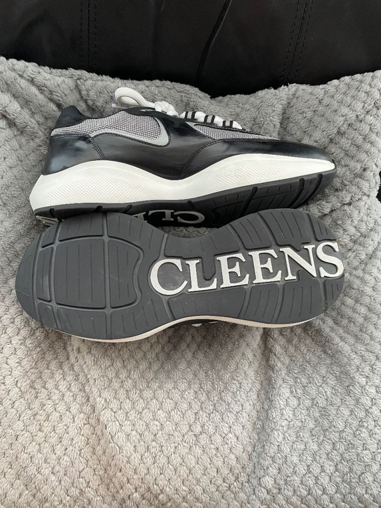 Cleens Trainers size 9.5UK