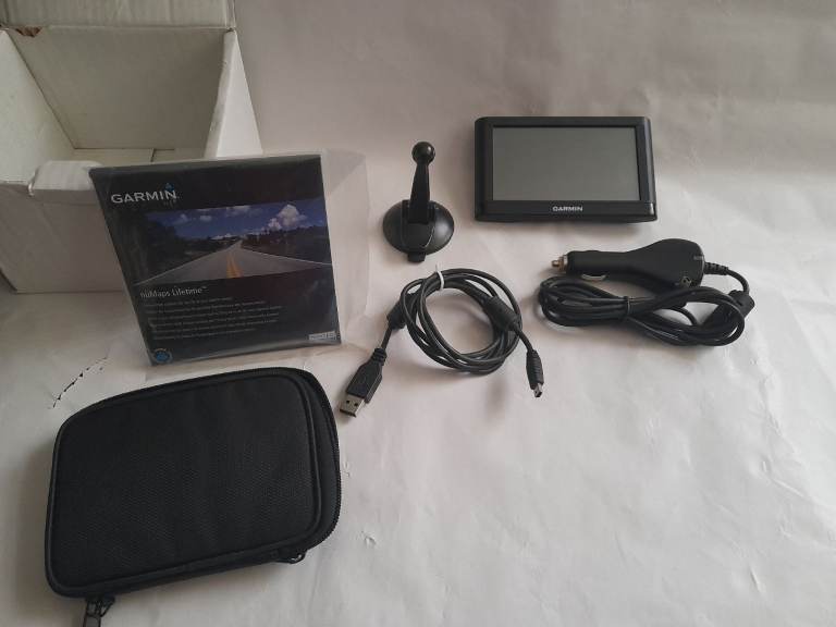 Garmin 145-016-1510 Sat Nav - Hardly Used Tested working