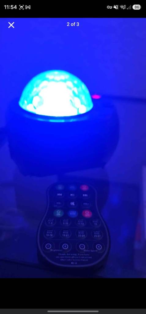 LED Star Projector Light with Remote – Good Condition