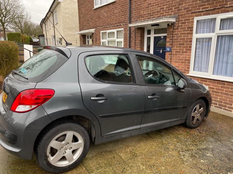 Peugeot, 207, Hatchback, 2010, Manual, 1360 (cc), 5 doors