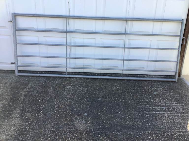 FIELD GATE 10FT X 3FT 9" GALVANIZED NEW OLD STOCK
