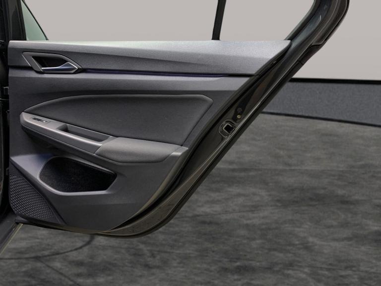 2022 Volkswagen Golf 1.5 TSI Life Hatchback 5dr Petrol Manual Euro 6 (s/s) (130 ps) - KEYLESS ST ...