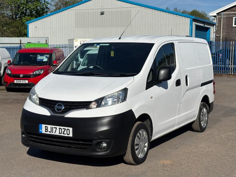 2017 Nissan NV200 1.5 dCi Acenta Twin Side Loading Doors Van Euro 6 CAR DERIVED VAN Diesel Manual