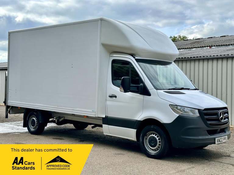  Mercedes-Benz Sprinter 2.0 315 CDI Progressive RWD L3 Euro 6 (s/s) 2dr Diesel Manual