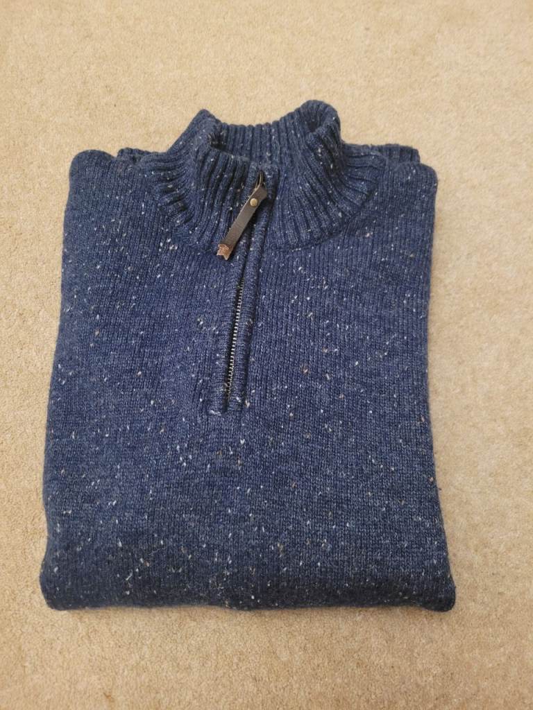Mens jumper size large