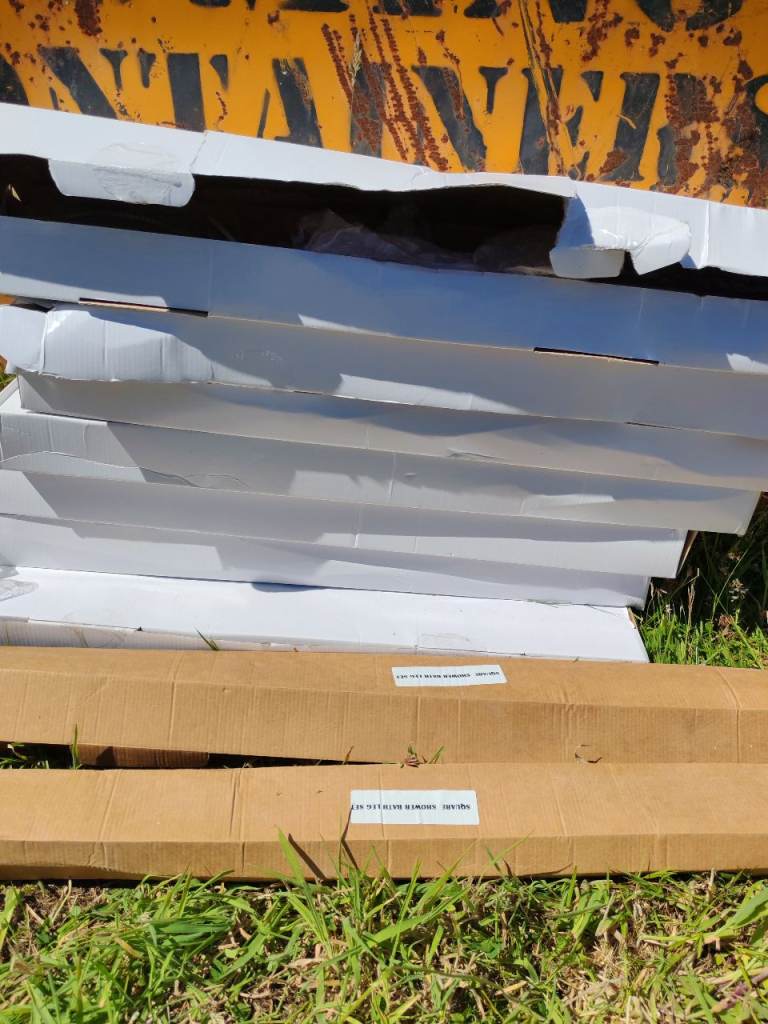 ​Job Lot Plumbing Bundle - Collection Only