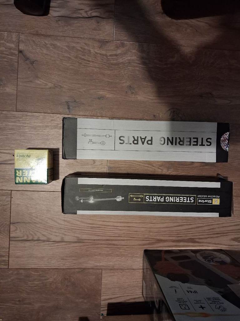 Citroen C4 Grand Picasso 2015 Mann Filter PU7010Z Fuel Filter and Drop Links