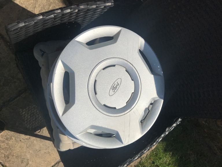 Fiesta wheel trims