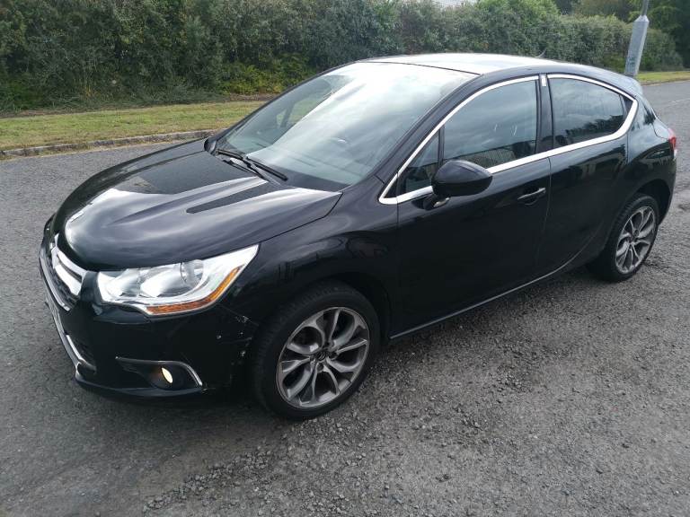 2015 CITROEN DS4 DSTYLE 1.6 HDI AUTOMATIC M,O,T MARCH 2027 FULL SERVICE HISTORY