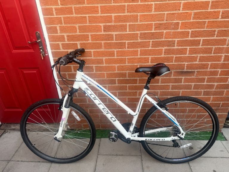 Carrera woman bike 