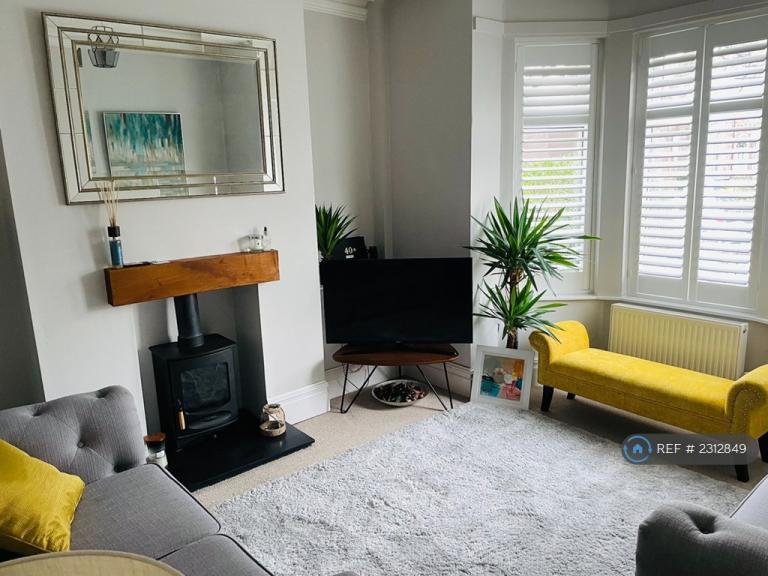 3 bedroom house in Abney Road, Stockport, SK4 (3 bed) (#2312849)