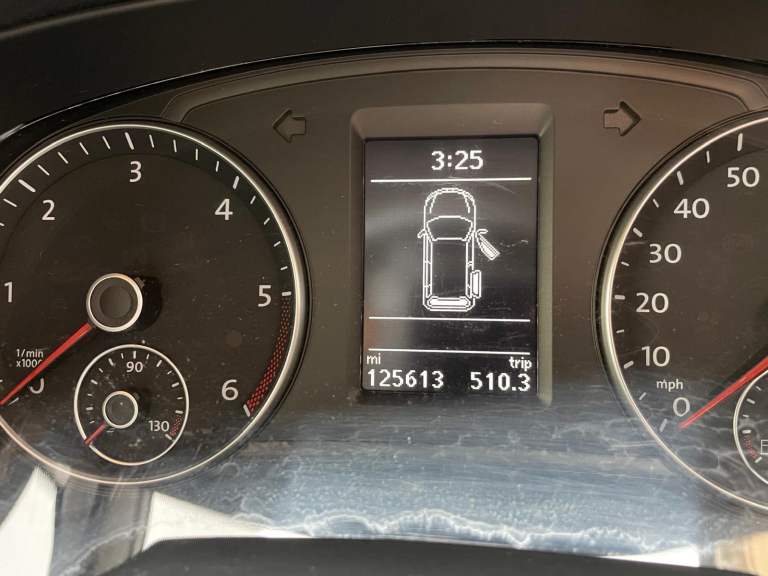 Volkswagen SHARAN MPV 2017 Semi-Auto, 1968 (cc), 5 doors