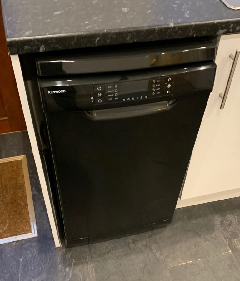 Used Kenwood dishwasher – slimline, freestanding, black – delivery available