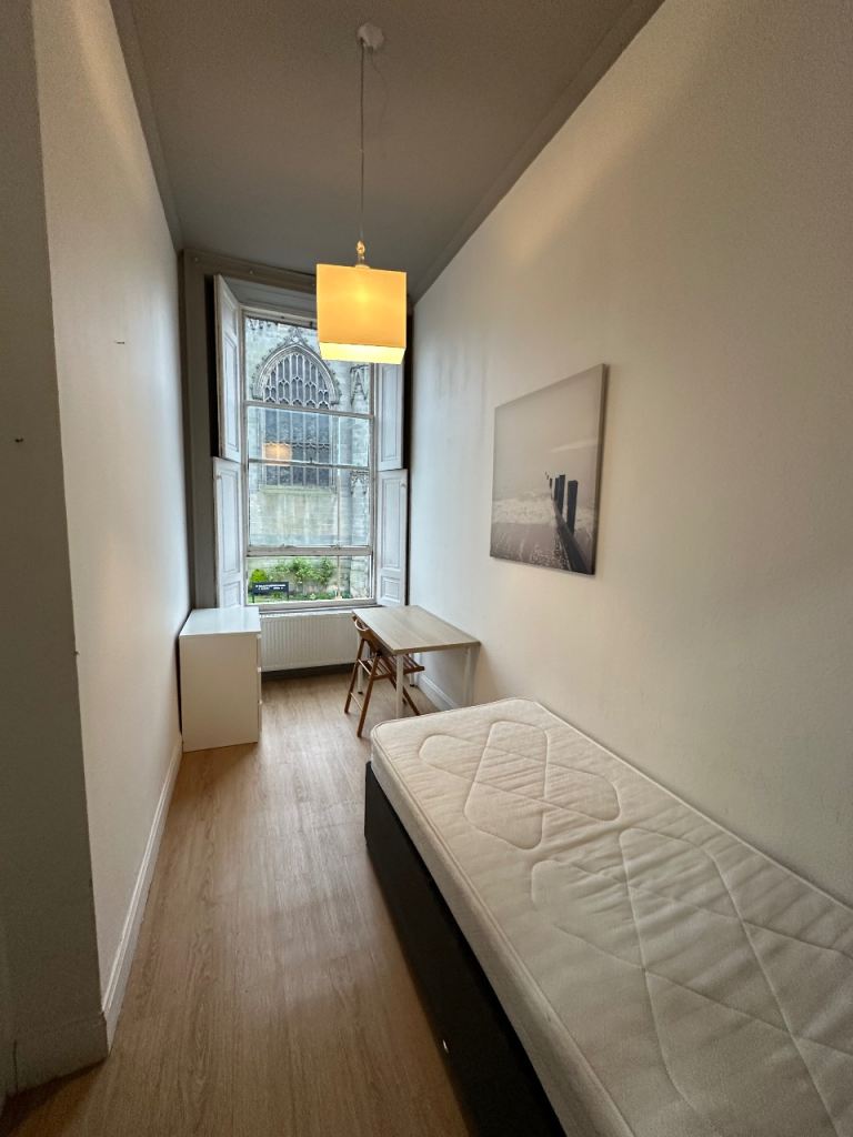 Single Room for Rent