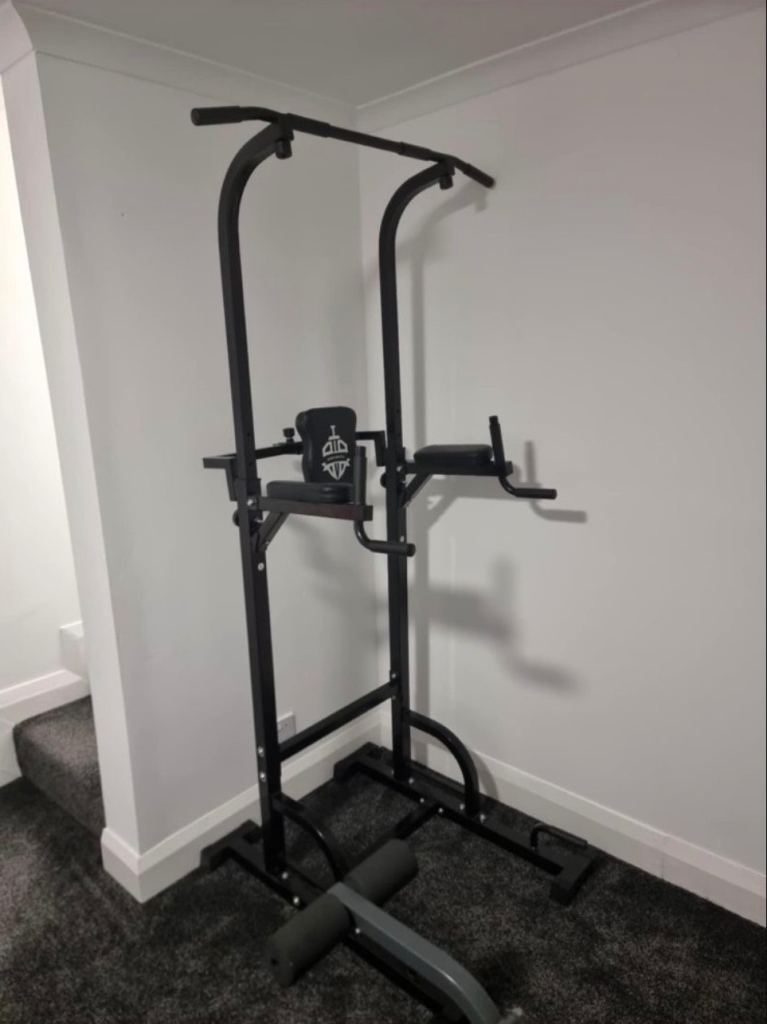 Pull Up Dips Power Tower Multi Gym (Cost £170)