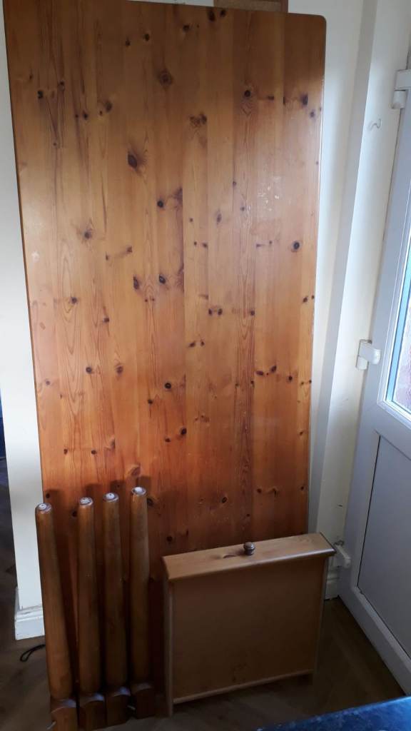 image for Pine Dining Table