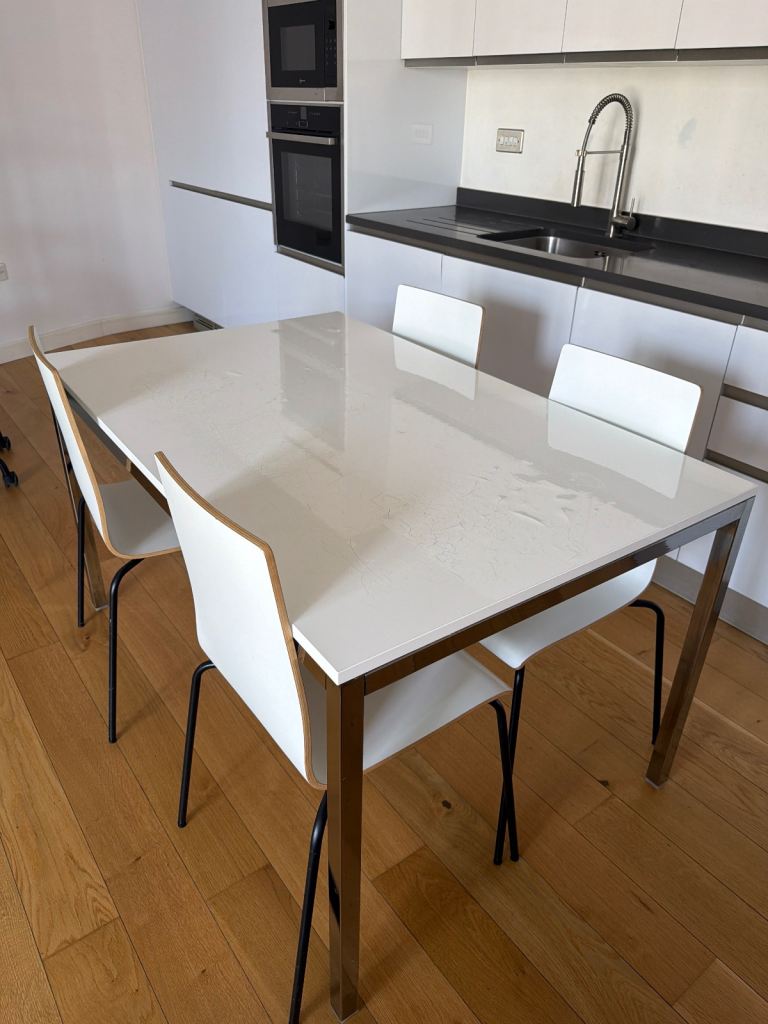 Dining table with chairs 